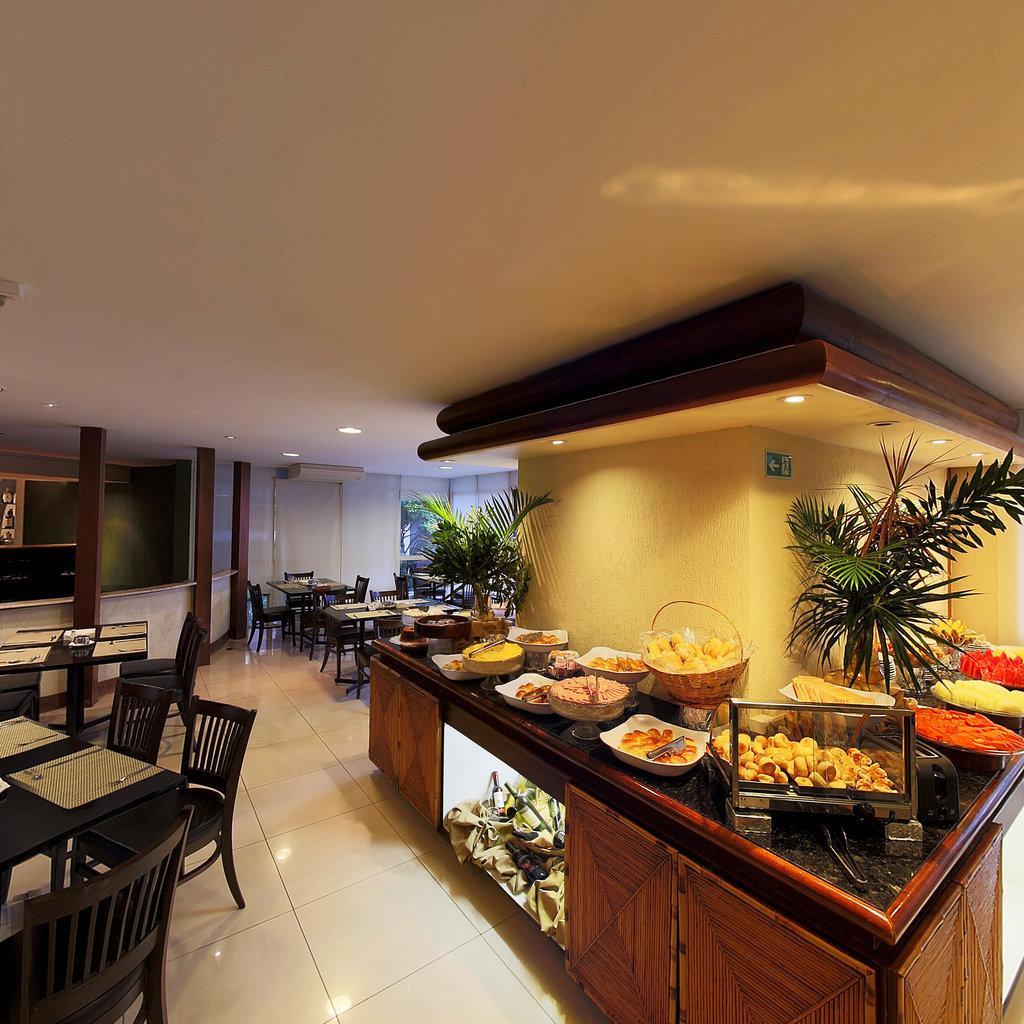 Aracoara Hotel Brasília Buitenkant foto