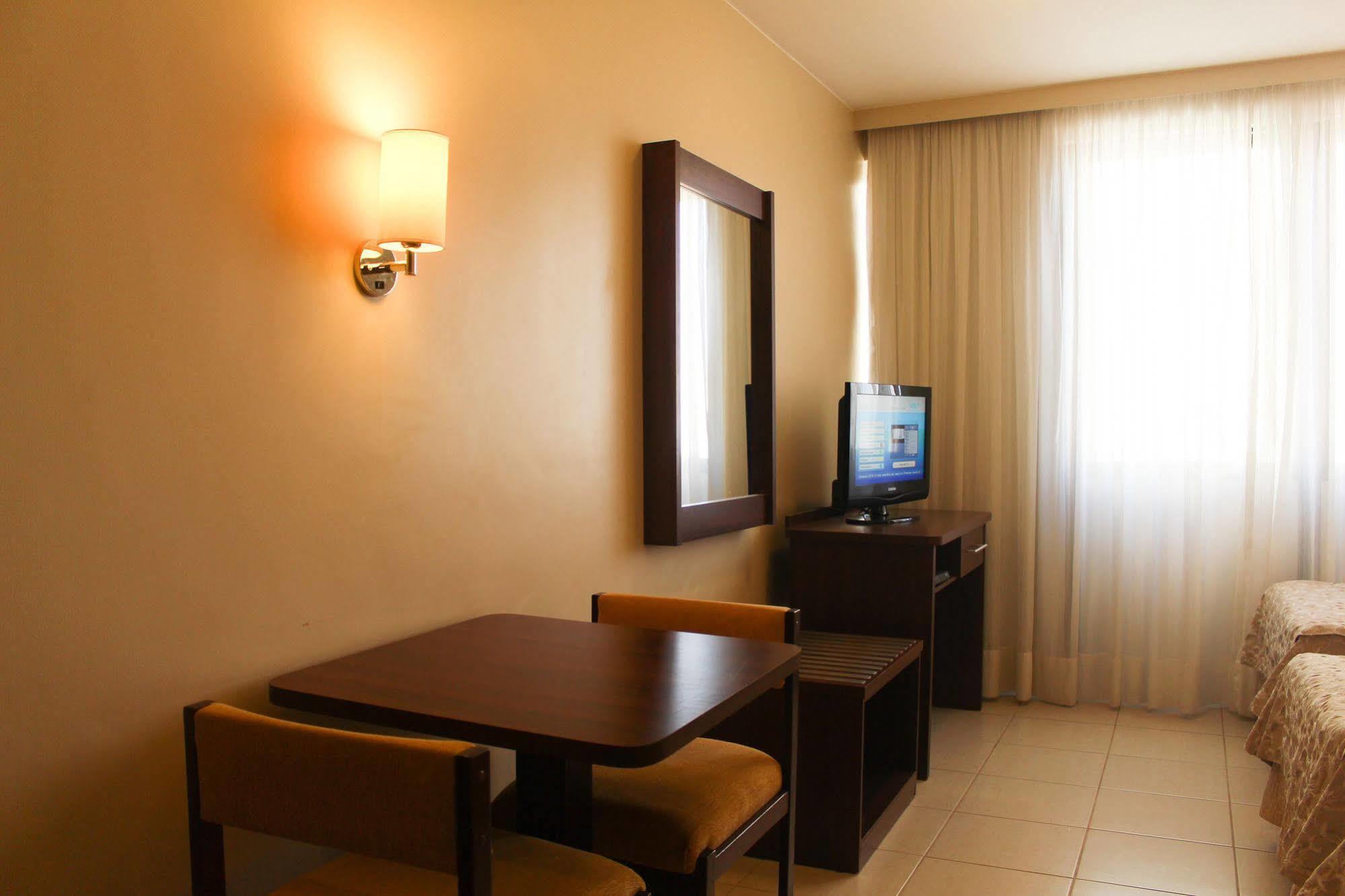 Aracoara Hotel Brasília Buitenkant foto